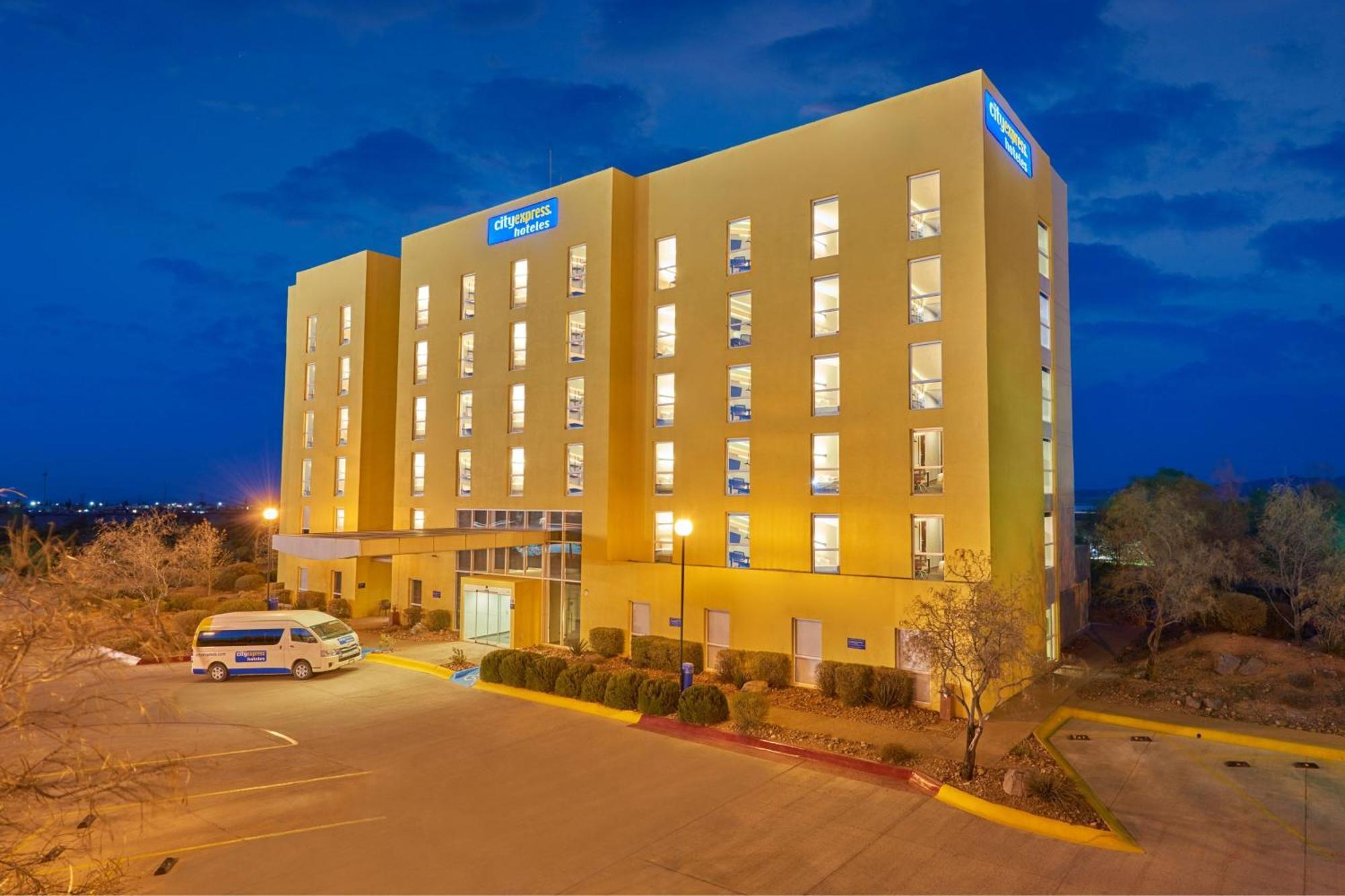 City Express By Marriott Cananea Exterior photo