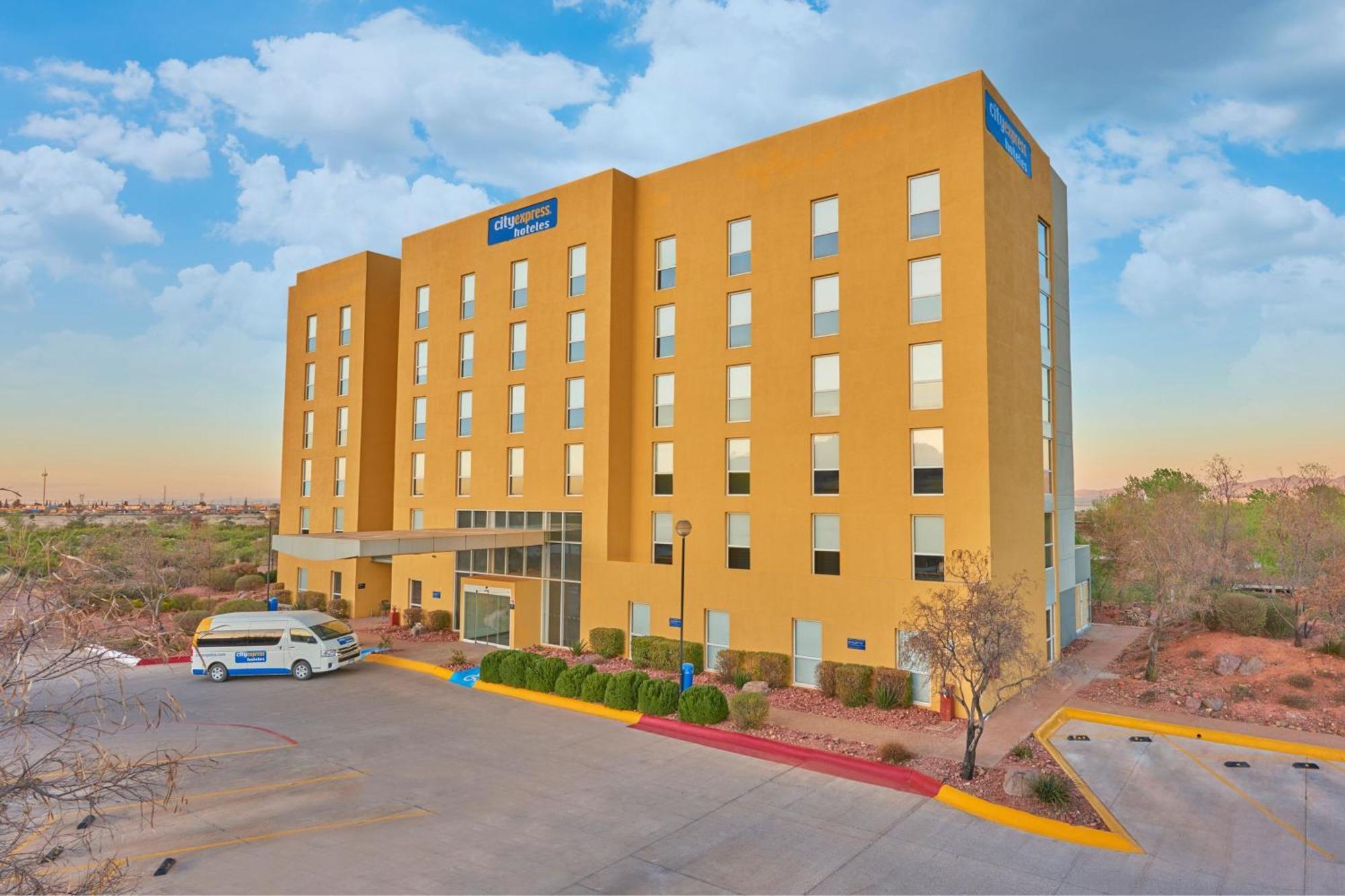 City Express By Marriott Cananea Exterior photo